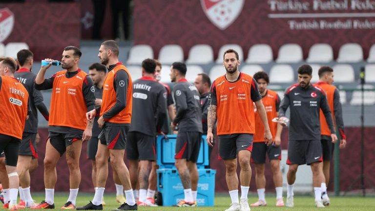 Milli futbol takımı Karadağ maçının hazırlıklarını tamamladı!