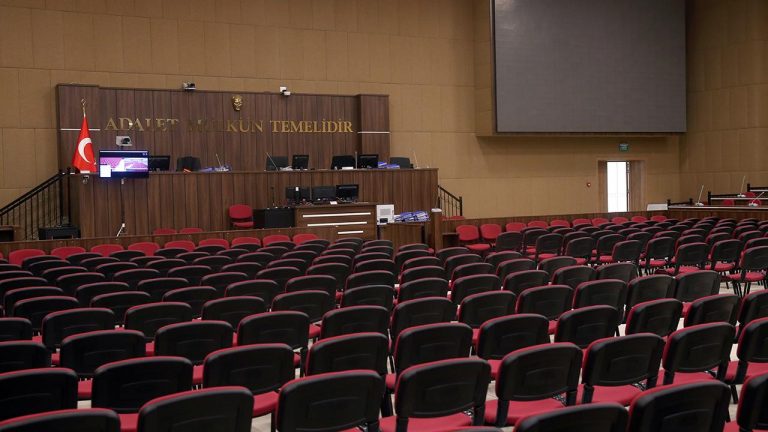 Güneşli Kocabaş Sitesi sanıklarına hapis cezası