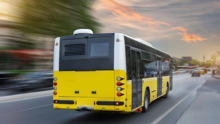 131T durur! IETT 131T otobüs isimleri, 131t çizgi rotası …