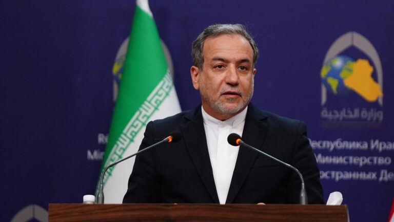 İran Dışişleri Bakanı Erakcio: Amerikan İran saldırısı herkes için tehlikeli olurdu