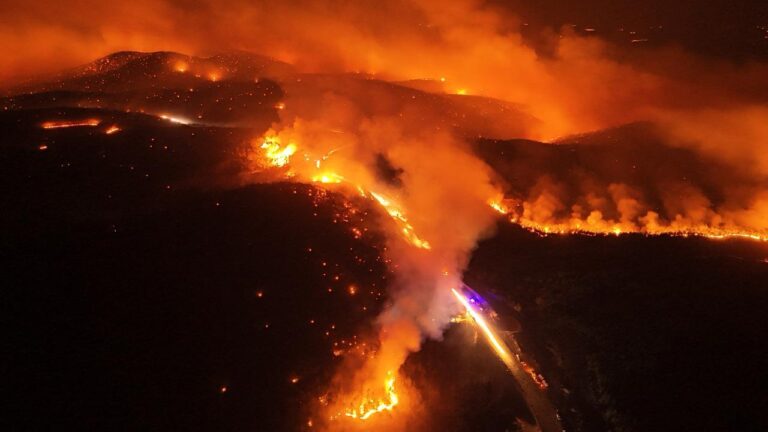 1 kişi borsada yangın nedeniyle tutuklandı